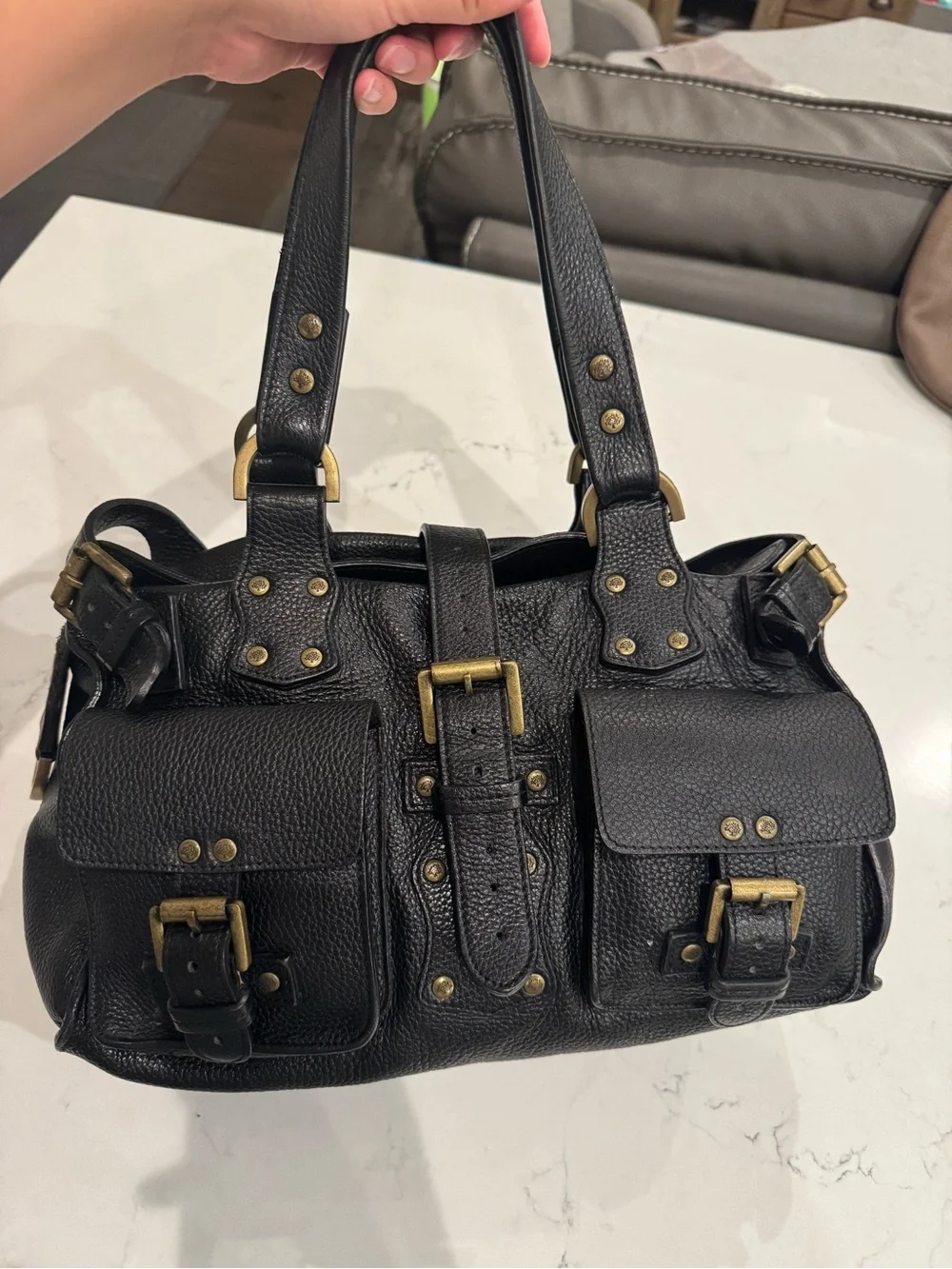 Mulberry Large Roxanne in Black Darwin Leather